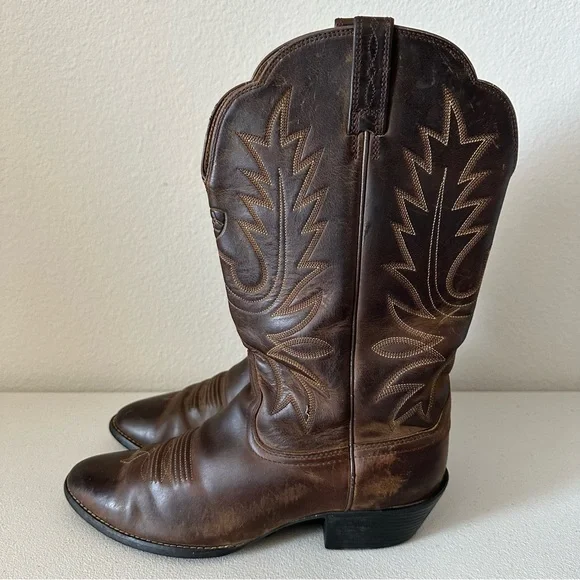 Ariat women’s heritage western boots distressed look R toe size 8 1/2 - Picture 3 of 16